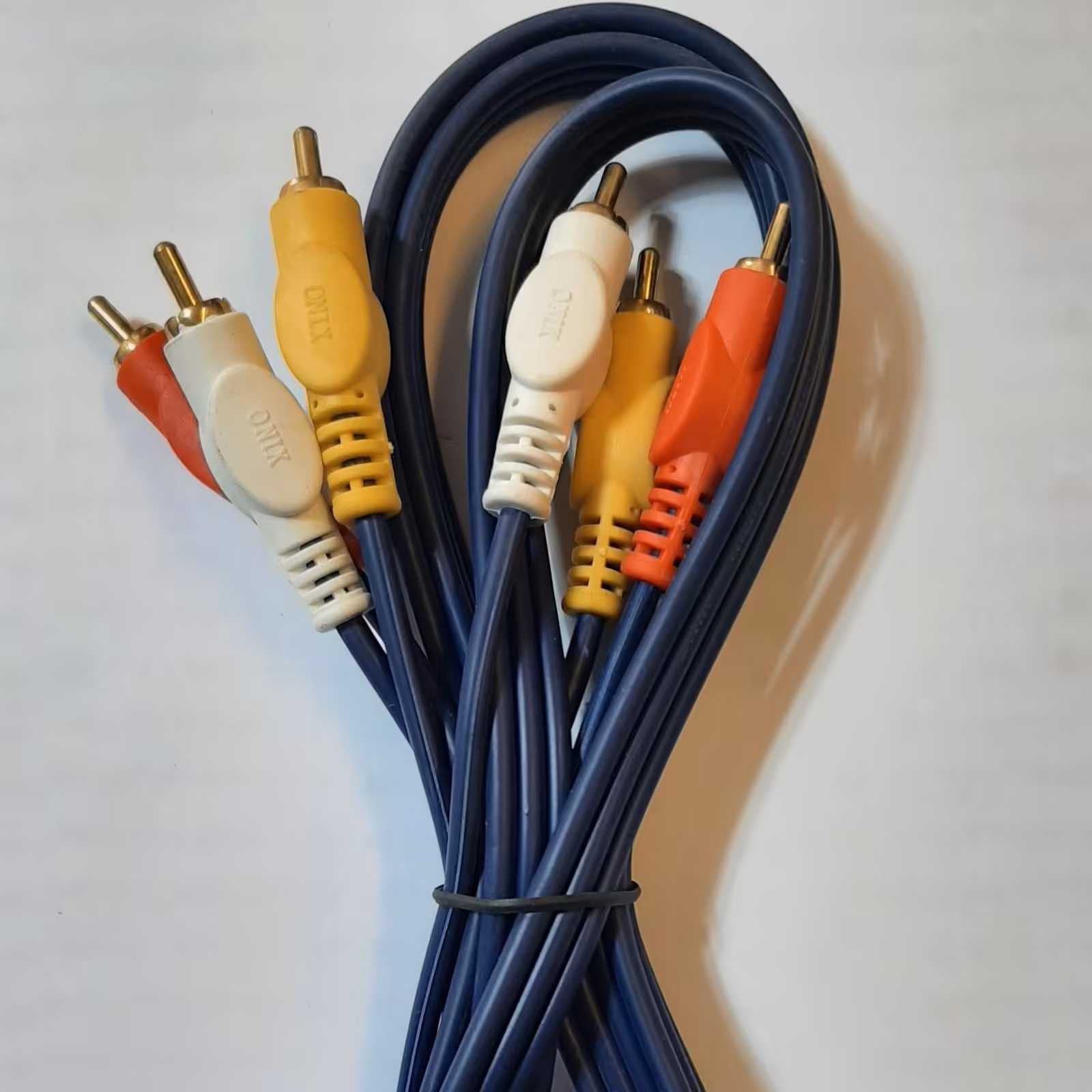 فیش AV سه به سه