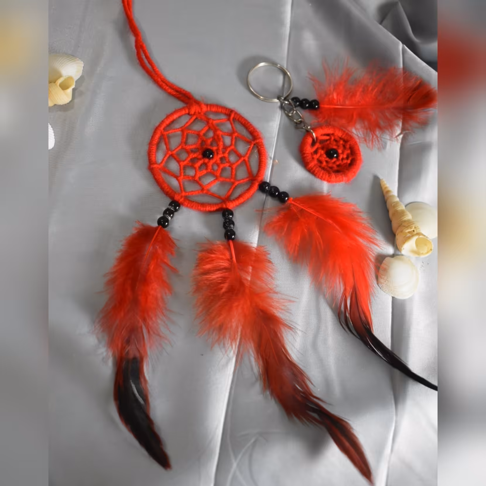 دریمکچر آویز 