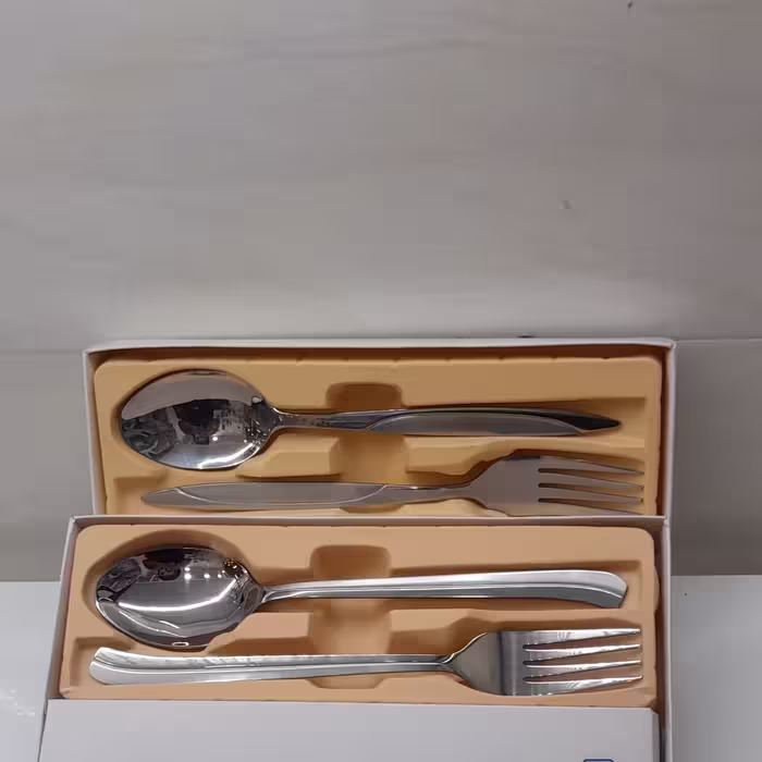قاشق چنگال