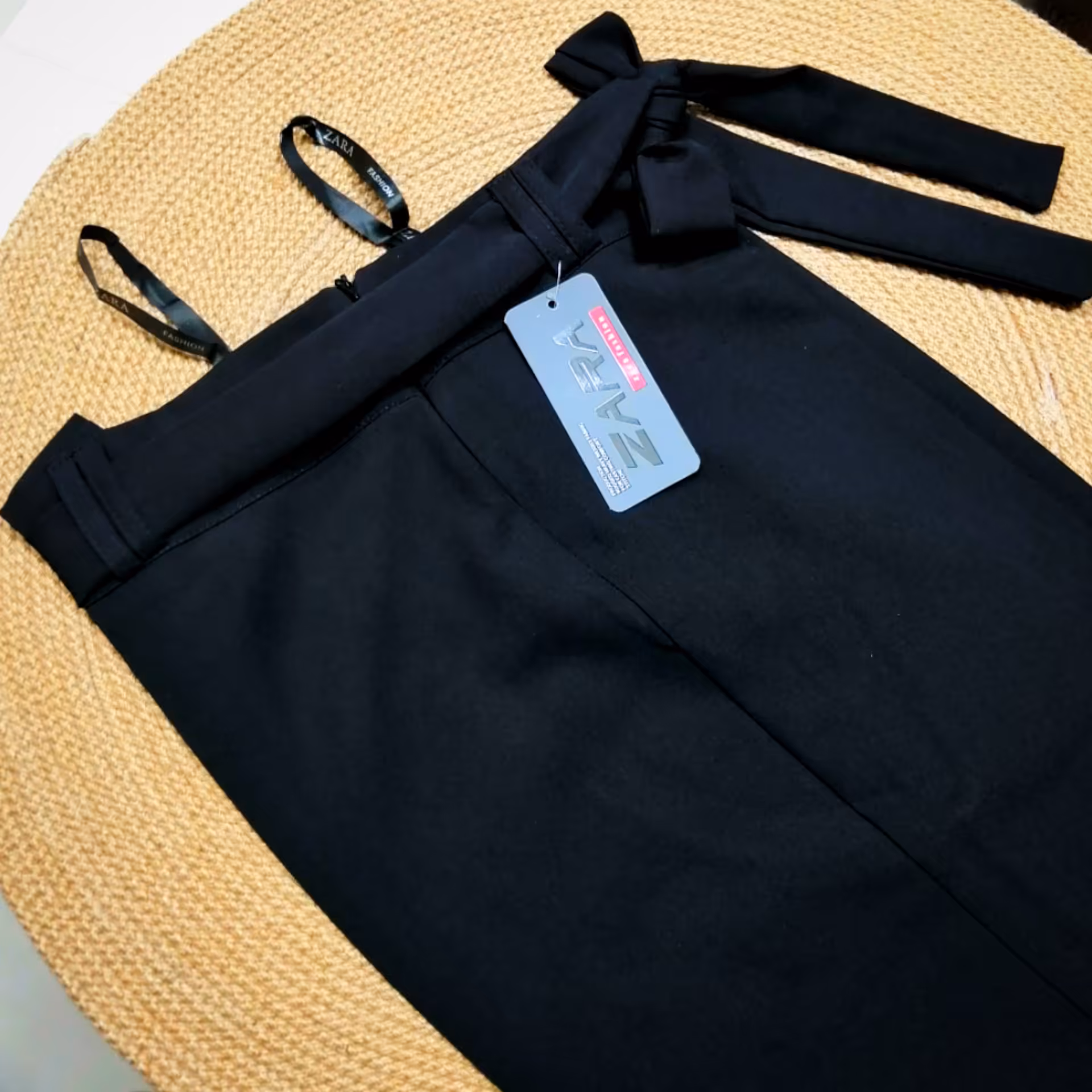 شلوار  کرپ مازراتی خارجی بَگ گِرم سنگین زنانه درجه 1 مشکی زاغ به همراه هدیه متبرک مشهد الرضا 