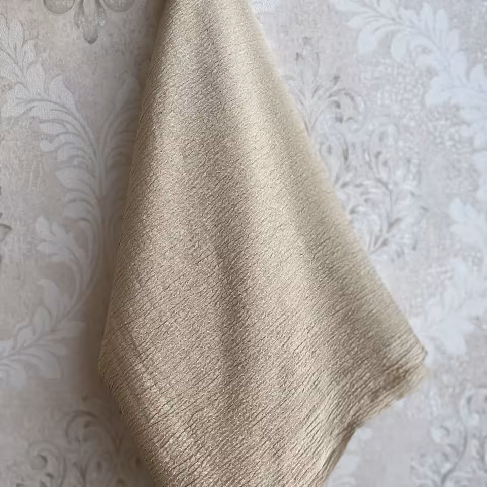 شال پفکی رنگ کرمی