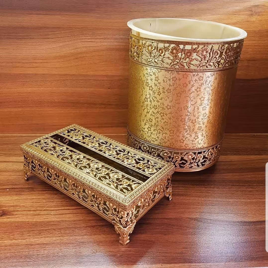 سطل و دستمال گل درشت (سطل زباله _ جای دستمال _ پذیرایی_ آنتیک)
