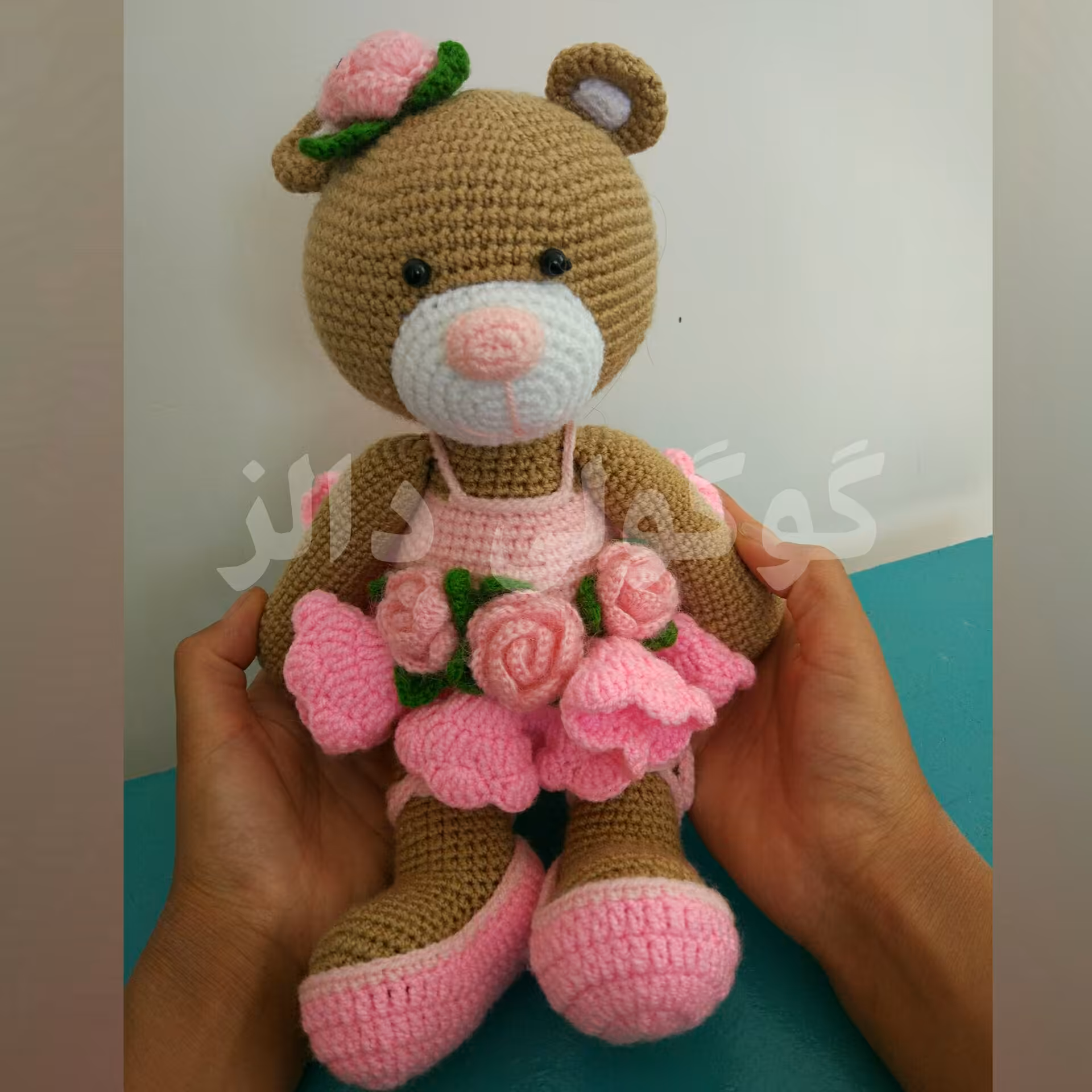 عروسک بافتنی قلاب بافی ،خرس صورتی بالرین ،قد 28 سانت،وزن 175 گرم
