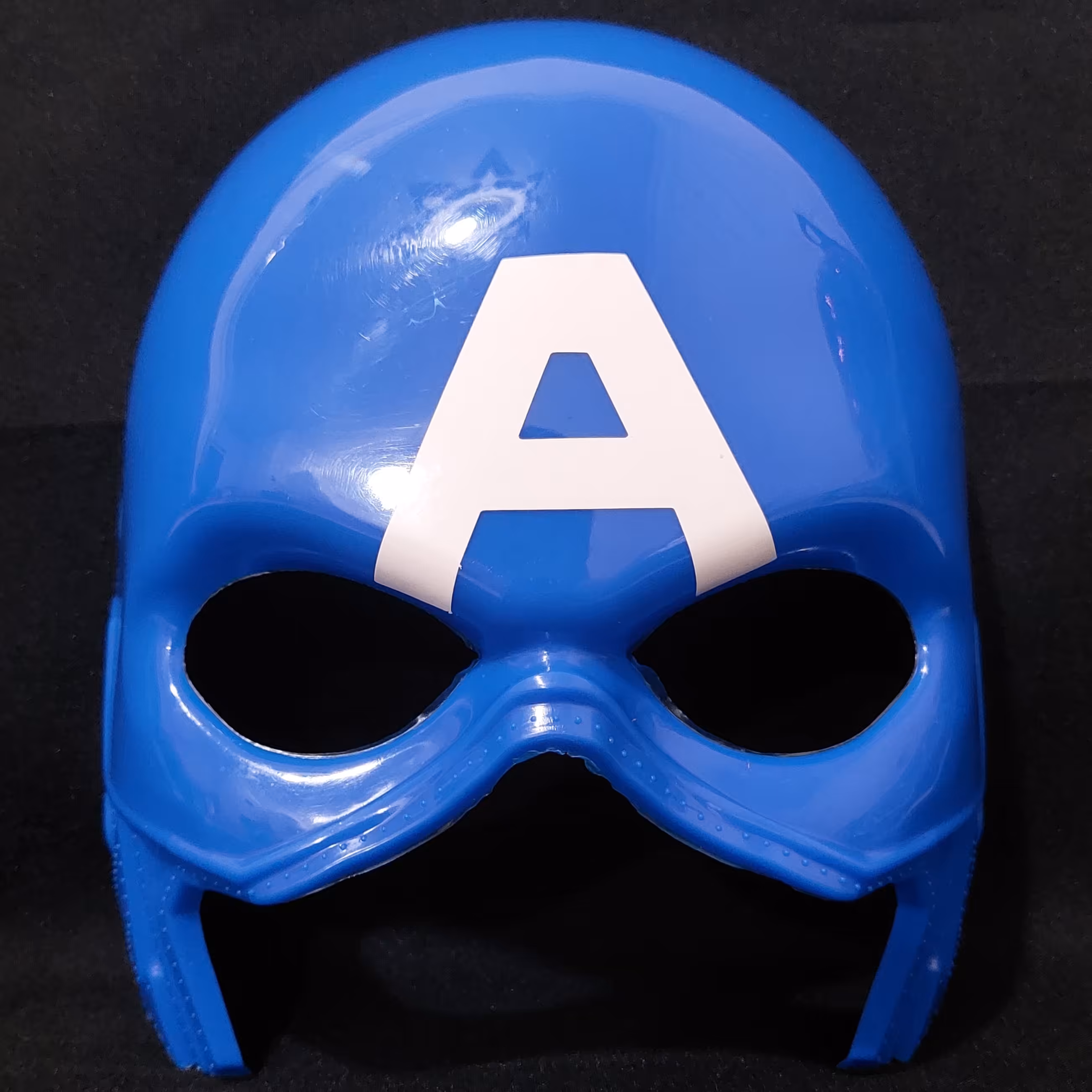 ماسک کاپیتان آمریکا  ( ایفای نقش