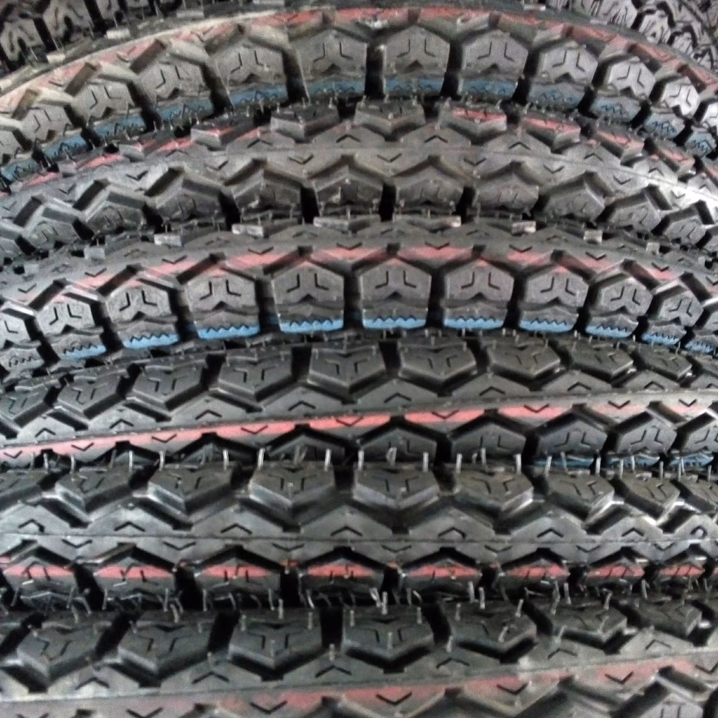 لاستیک عقب موتور هندا / یاسا