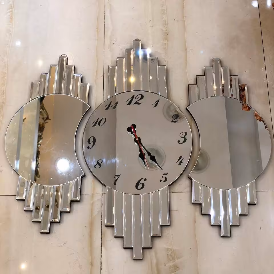 ساعت آبشاری
🔱 تک رنگ
🔱 ارتفاع: 82
🔱 هزینه ارسال به عهده مشتری وپس کرایه