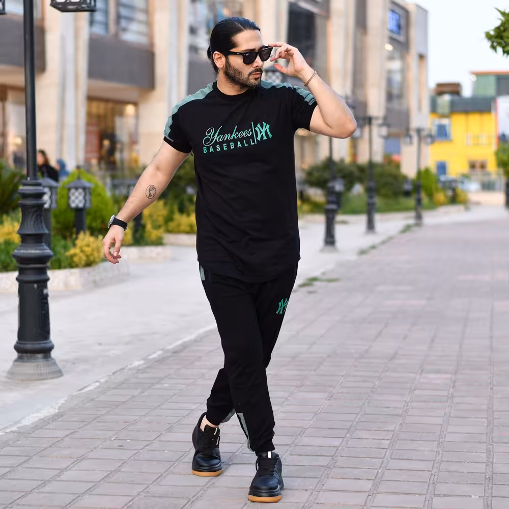 ست تیشرت و اسلش

