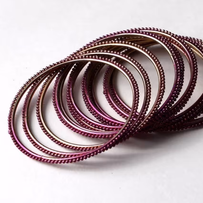 النگو آهنی هندی در رنگها و سایز های مختلف کار هنرمندان هندوستان