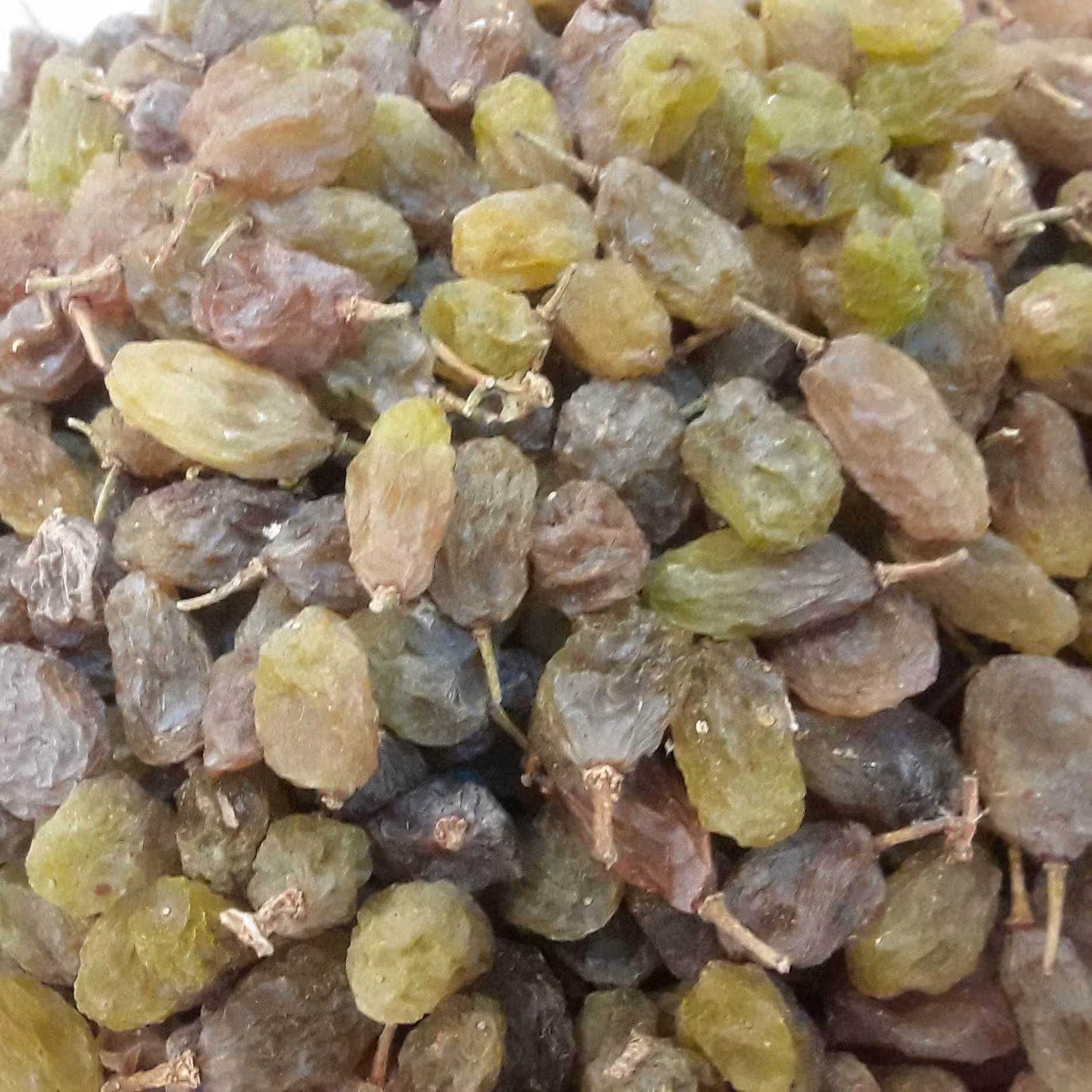 کشمش سایه خشک خوانسار