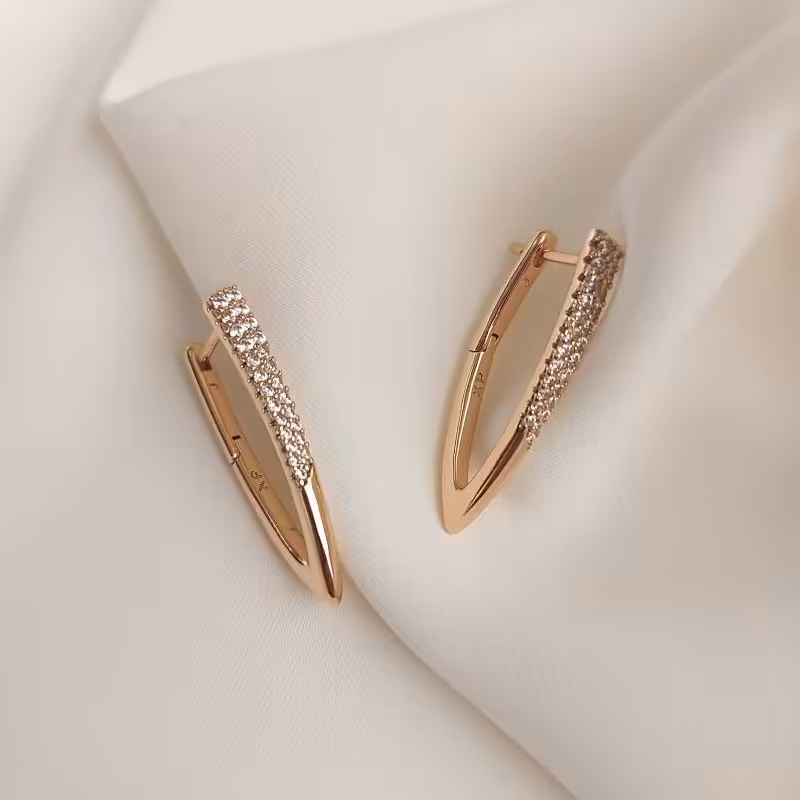 گوشواره زیبای الین از برند معتبر ژوپینگ ، رنگ ثابت، روکش طلا، ضد حساسیت