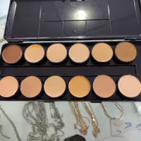 پالت 12رنگ کانتورینگ برند ماسکات اورجینال و قیمت قدیم