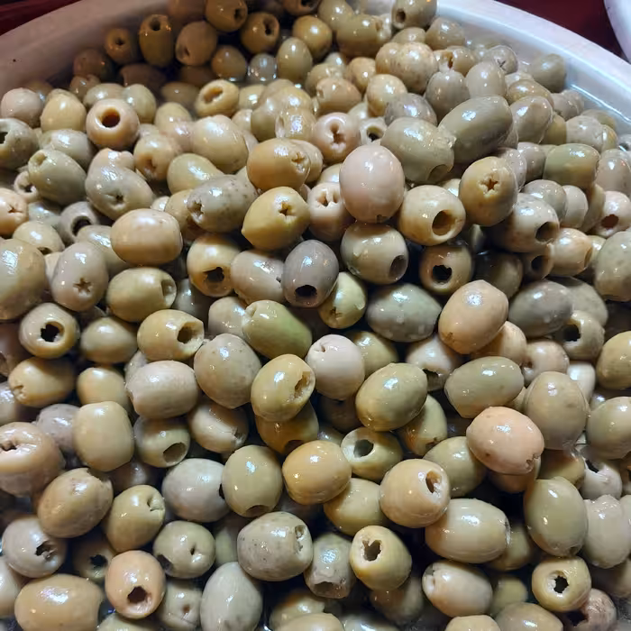 زیتون بدون هسته درجه یک کیلویی