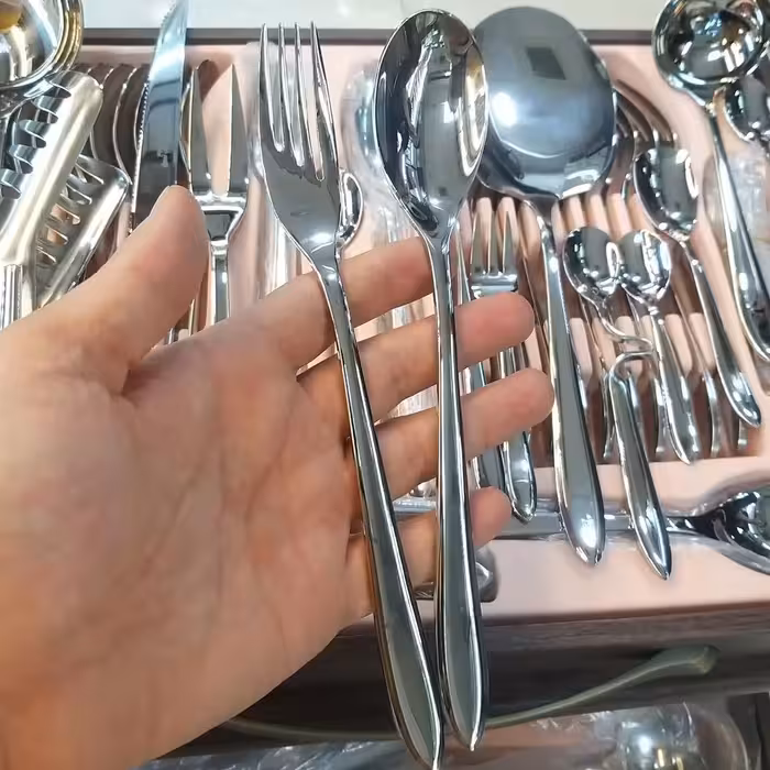 سرویس قاشق چنگال 30 نفره  نیوبرلین
مدل 111m