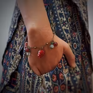 دستبند لیلی