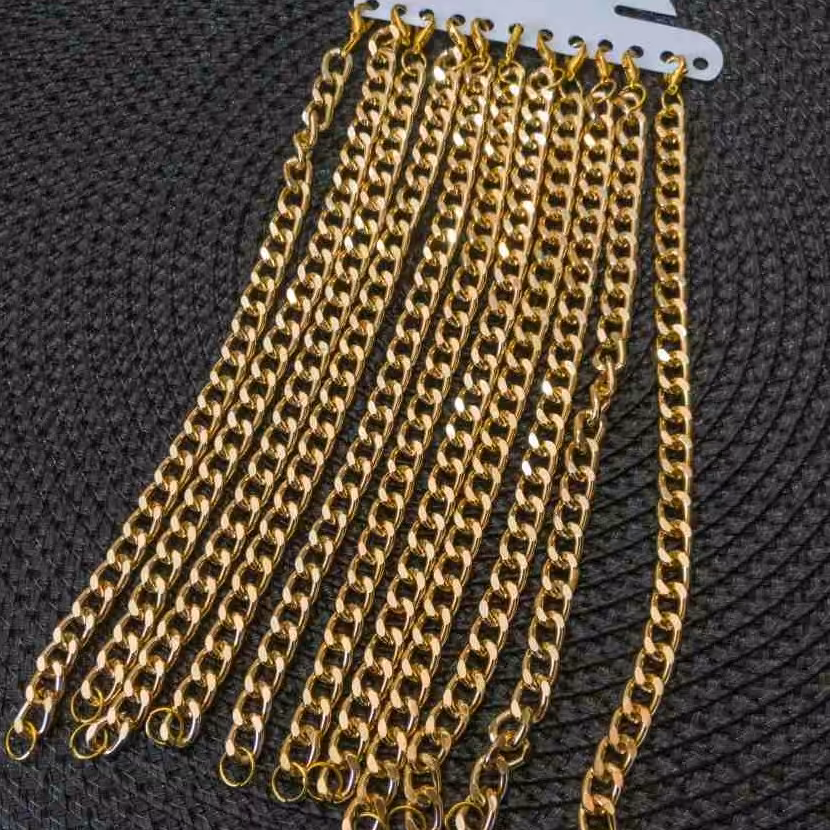 پک 11 عددی دست بند زنانه و مردانه استیل کارتیر طلایی رنگ. رنگ ثابت تضمینی 