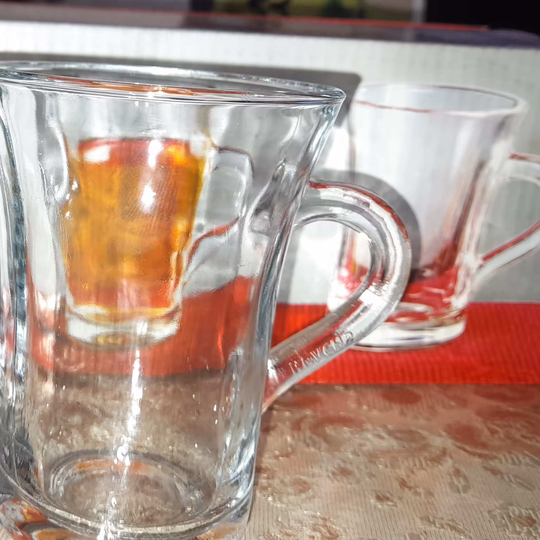 نیم لیوان شیپوری