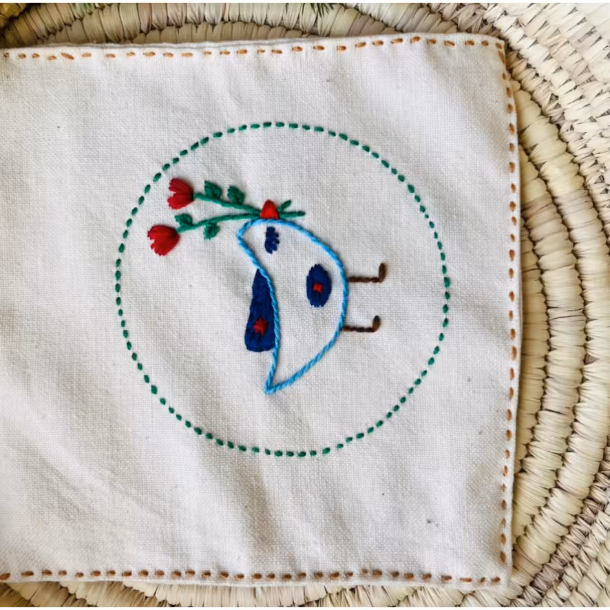 دستمال دستدوز گلدوزی شده طرح جوجه