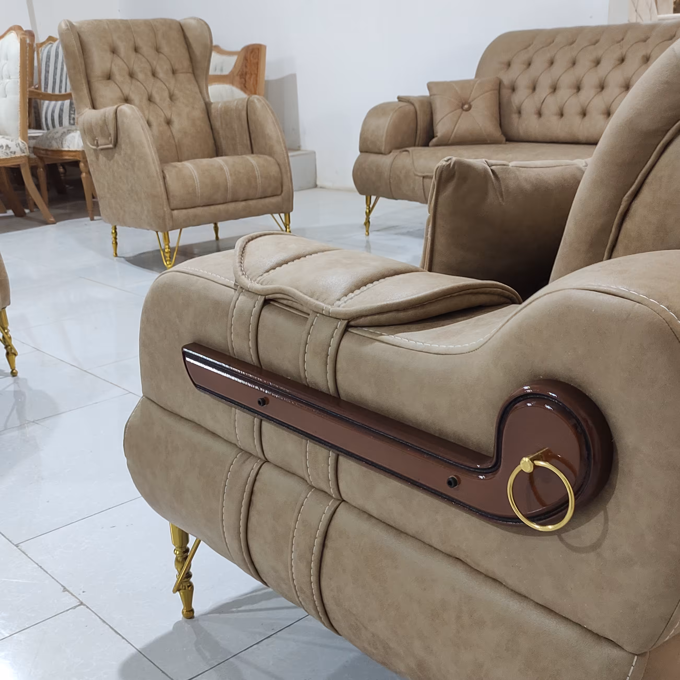 چستر 8 نفره مکانیزه تاشو با پارچه تراکم بالا پشت لمسه