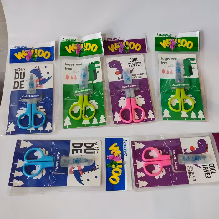 قیچی غلاف دار کارتونی درجه یک (ویژه مهدکودک ها)