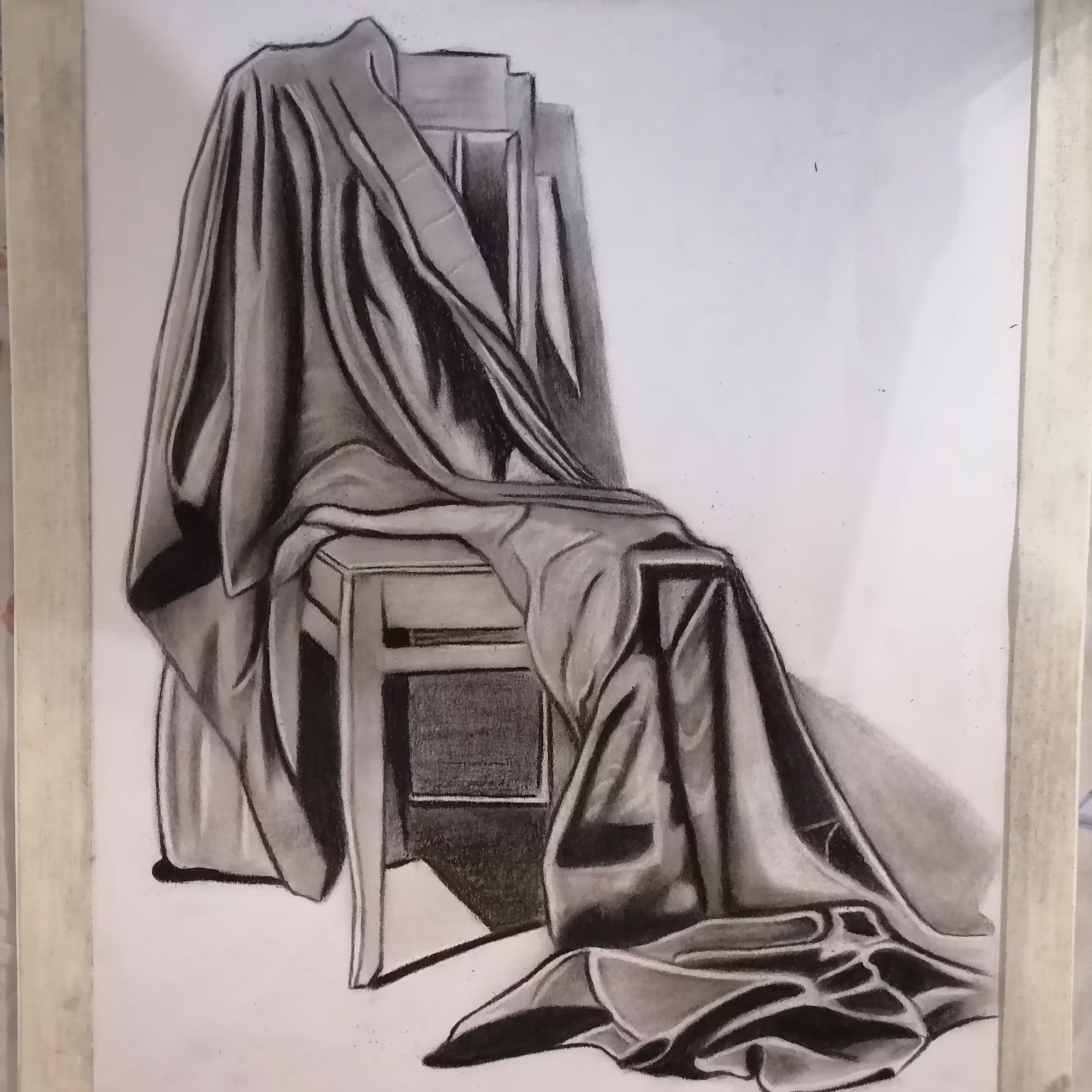 سیاه قلم طرح صندلی