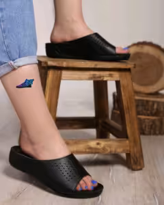 دمپایی زنانه. سبک و راحت