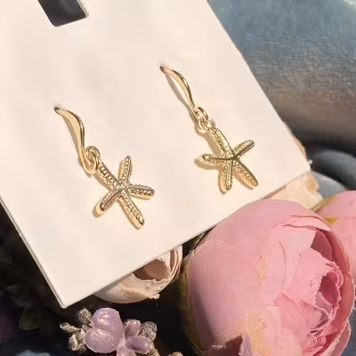 گوشواره میخی زنانه و دخترانه گوشواره مجلسی بینظیر برای کادو تولد ضد حس