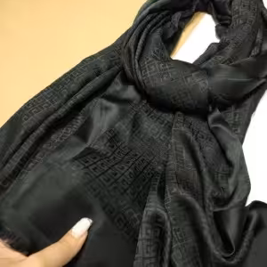 شال نخ ژاکارد