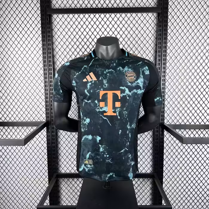 لباس دوم بایرن مونیخ 2025-2024 | بازیکن