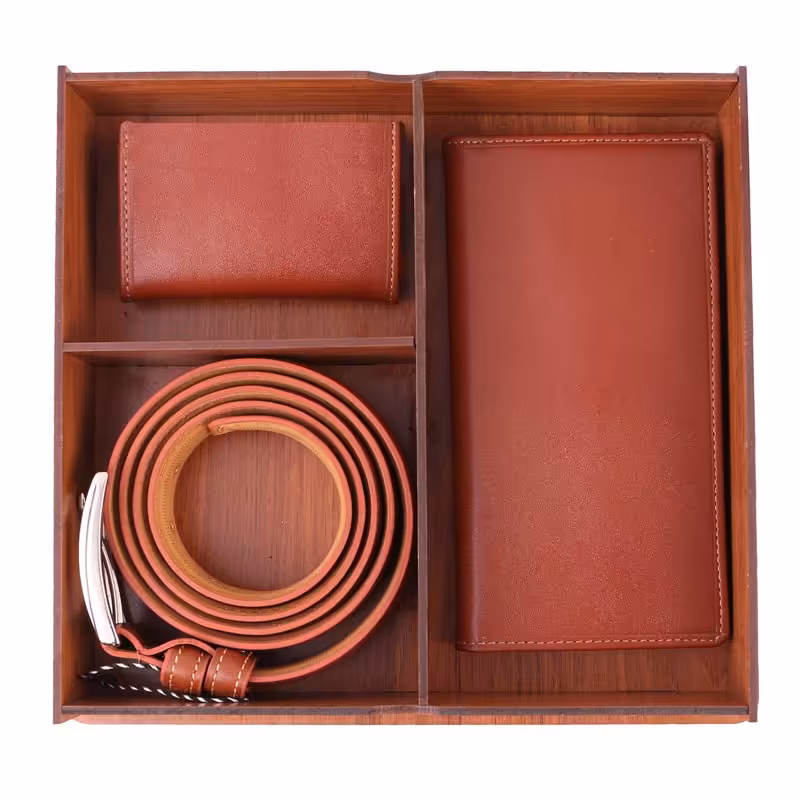 ست هدیه کمربند.کیف پول.جاکارتی مدل LO-17 چرم طبیعی