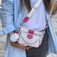 پاسپورتی دوقلو کنفی