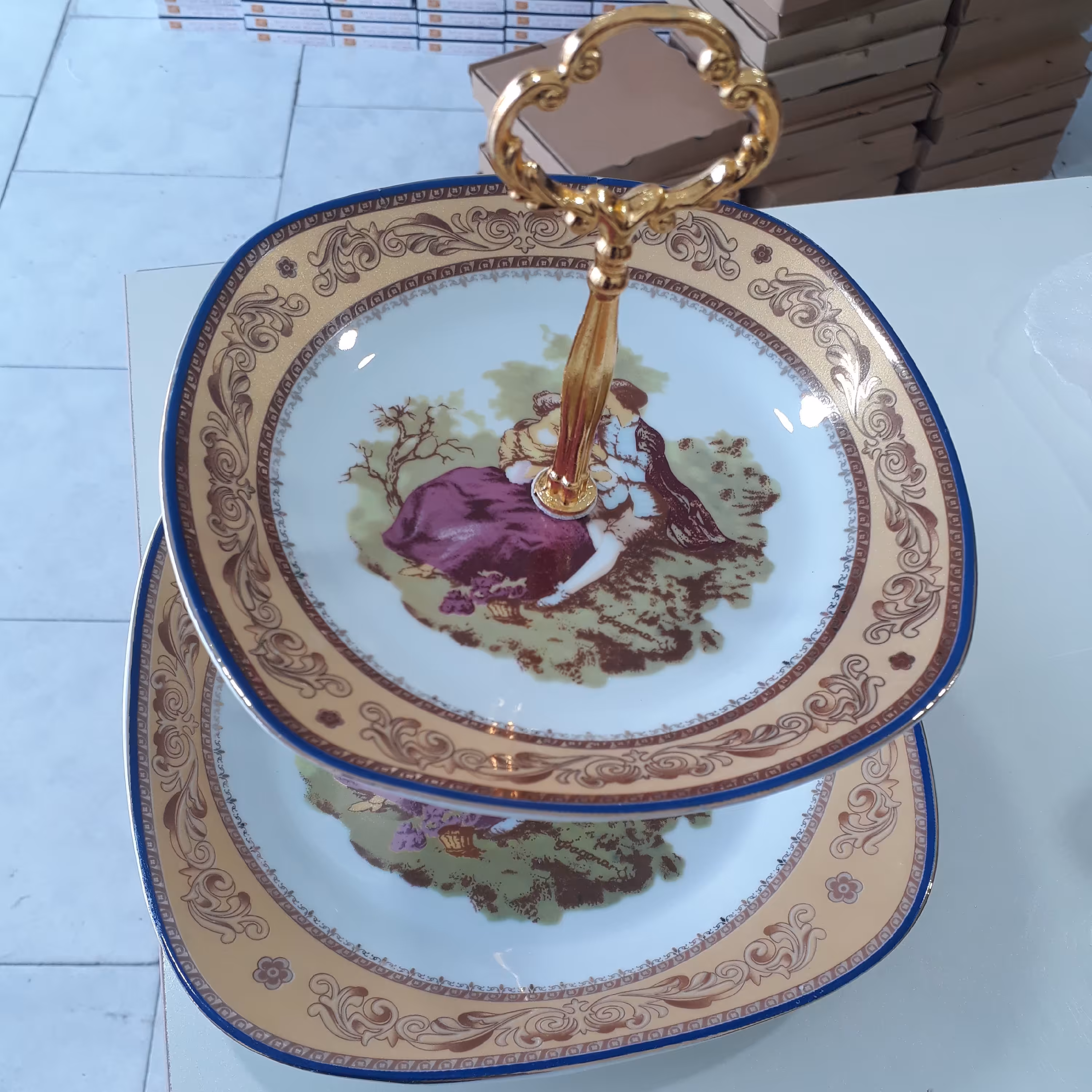 آجیل خوری دو طبقه طرح پردیس