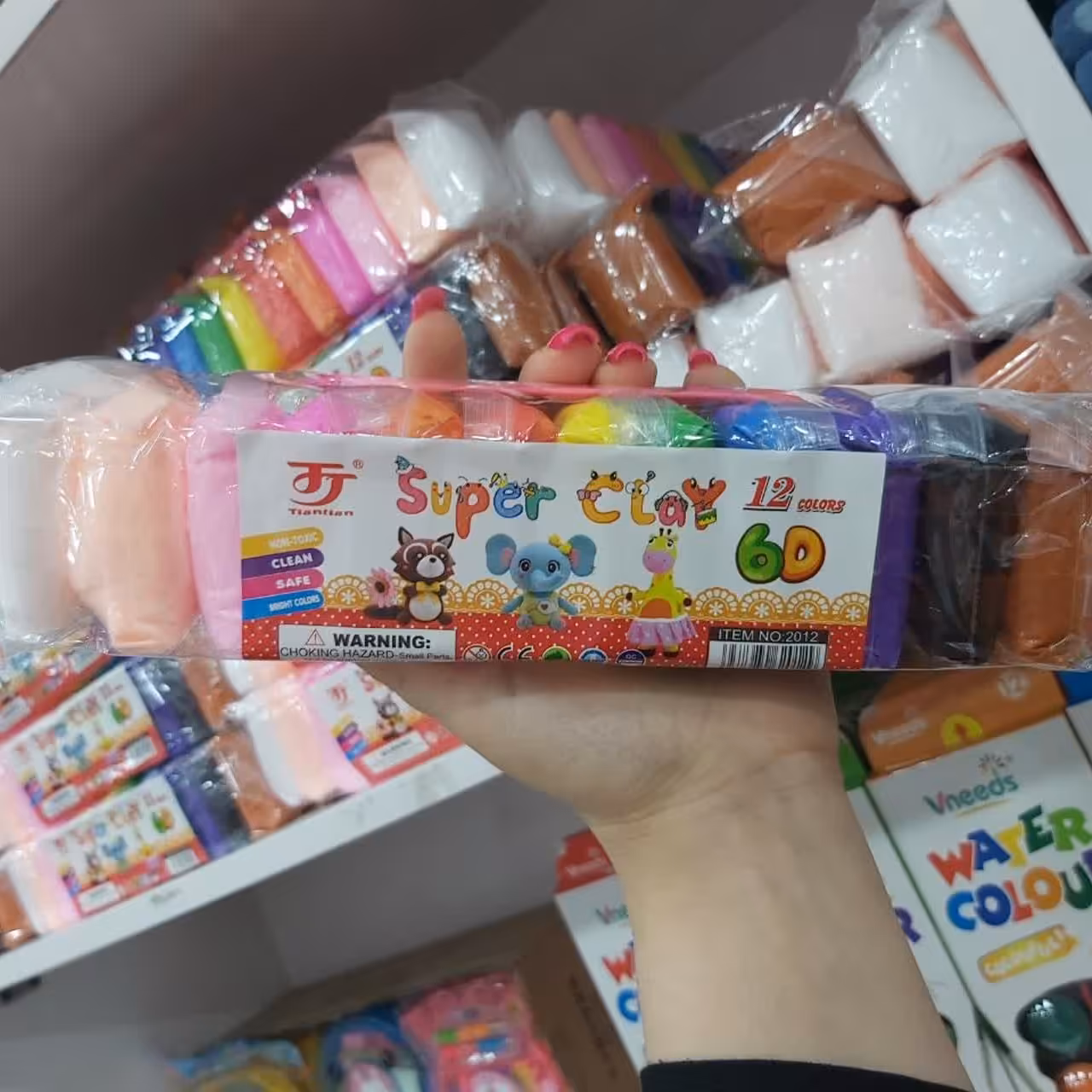 خمیر کلی super clay دارای 12 رنگ وارداتی به همراه سه عدد ابزار برای شکل دادن