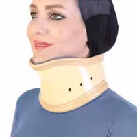 گردنبند طبی سخت چانه‌دار50400طب و صنعت-Teb&amp;sanat