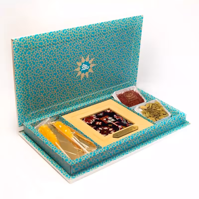 106013-بسته چشم روشنی سوغات خراسان قاب فرش 14در14 امام رضاع نبات و هل و زعفران