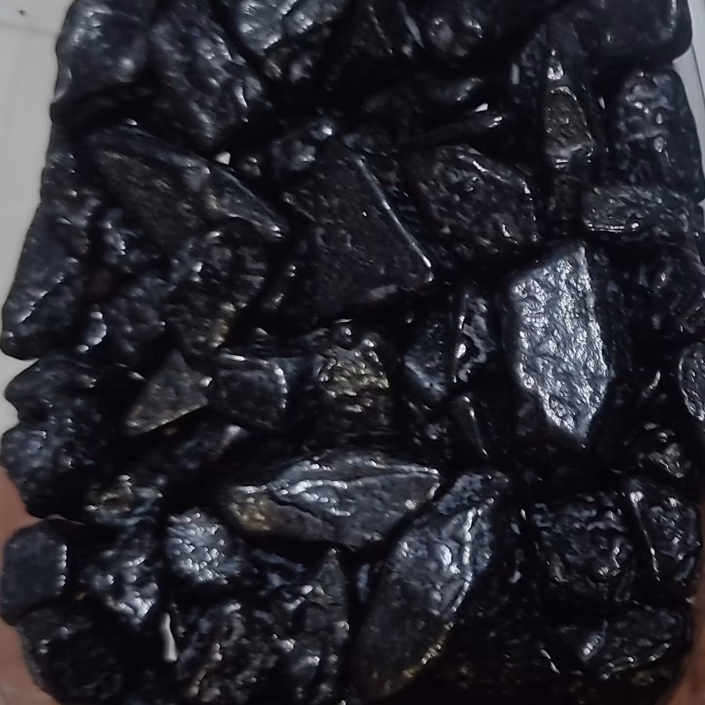 شکلات  تلخ سنگی 200 گرمی 