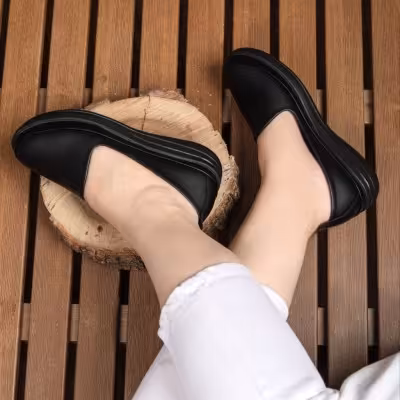 کفش زنانه طبی سوزنی داروخانه ای - کد 3002
