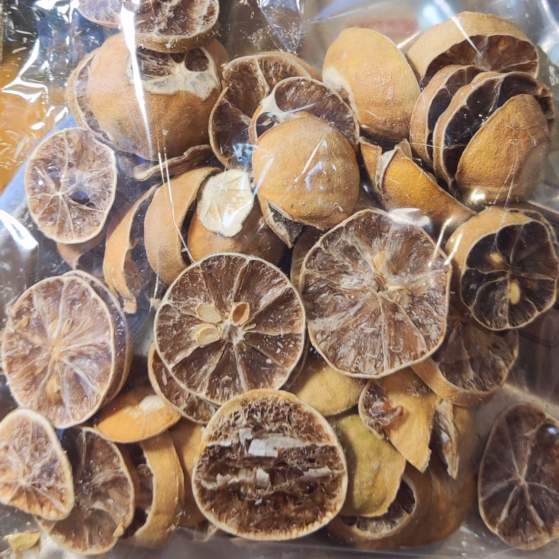 اسلایس لیمو عمانی(100گرم)