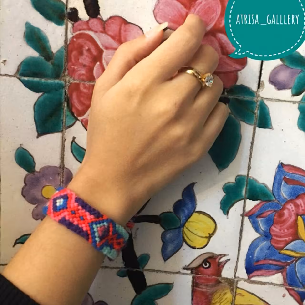 دستبند دوستی طرح سنتی