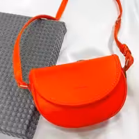 کیف پاسپورتی هلالی