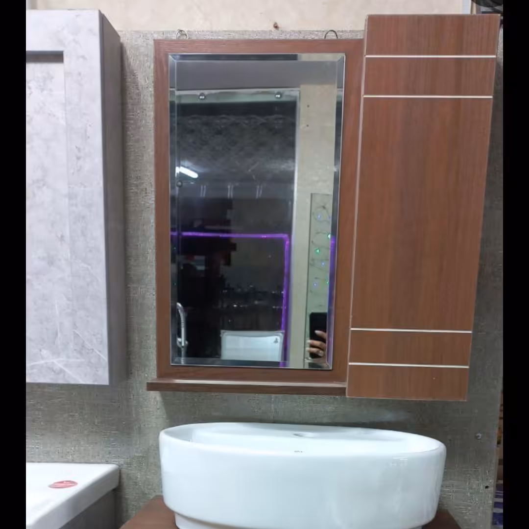 روشویی کابینتی دیواری طرح چوب همراه با آینه و باکس