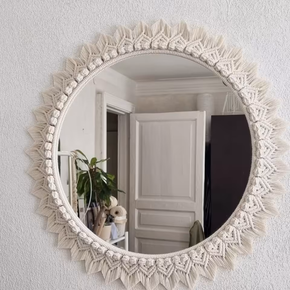 قاب آینه مکرومه بافی طرح خورشید 