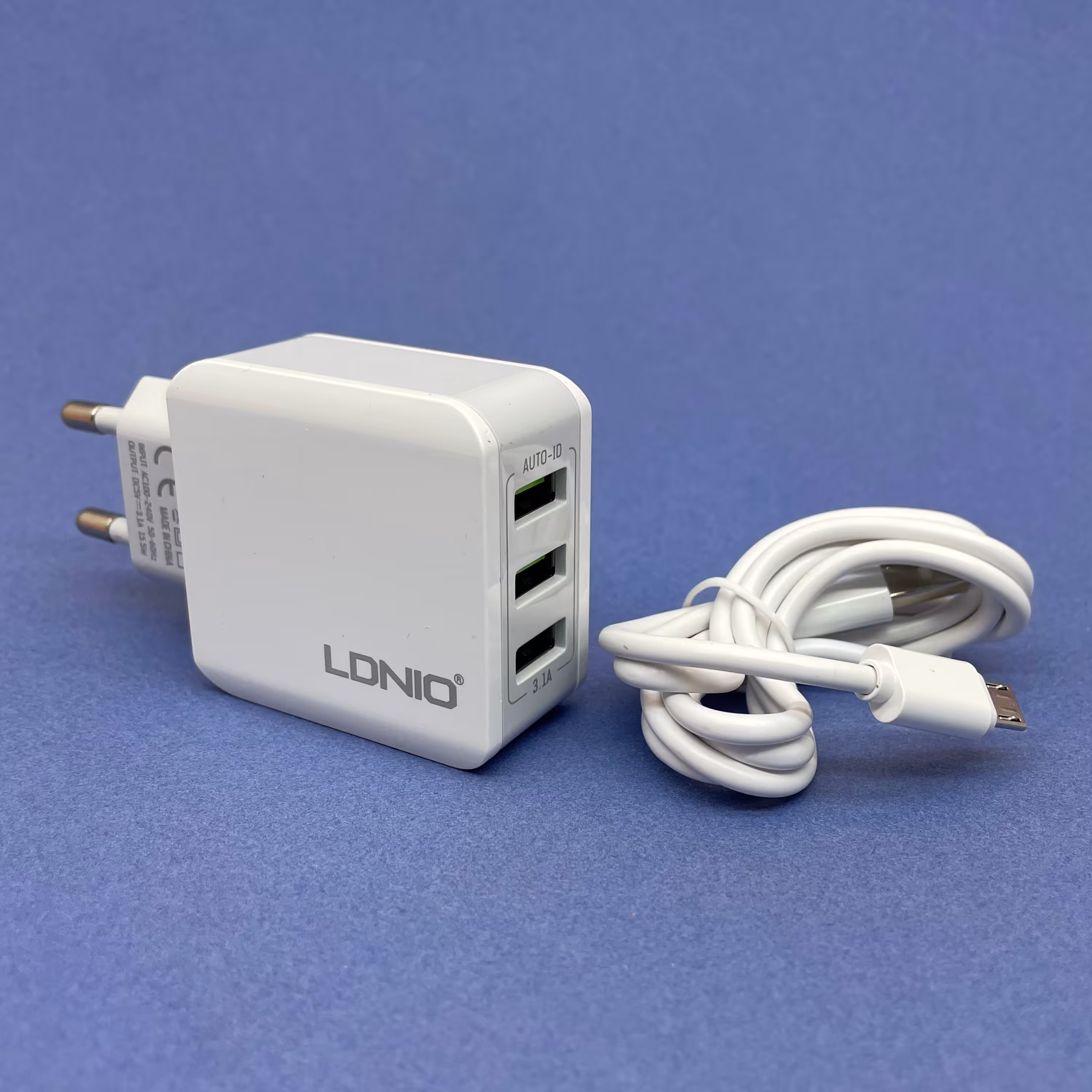 شارژر الدینیو اورجینال 3خروجی مدل LDNIO A3301
