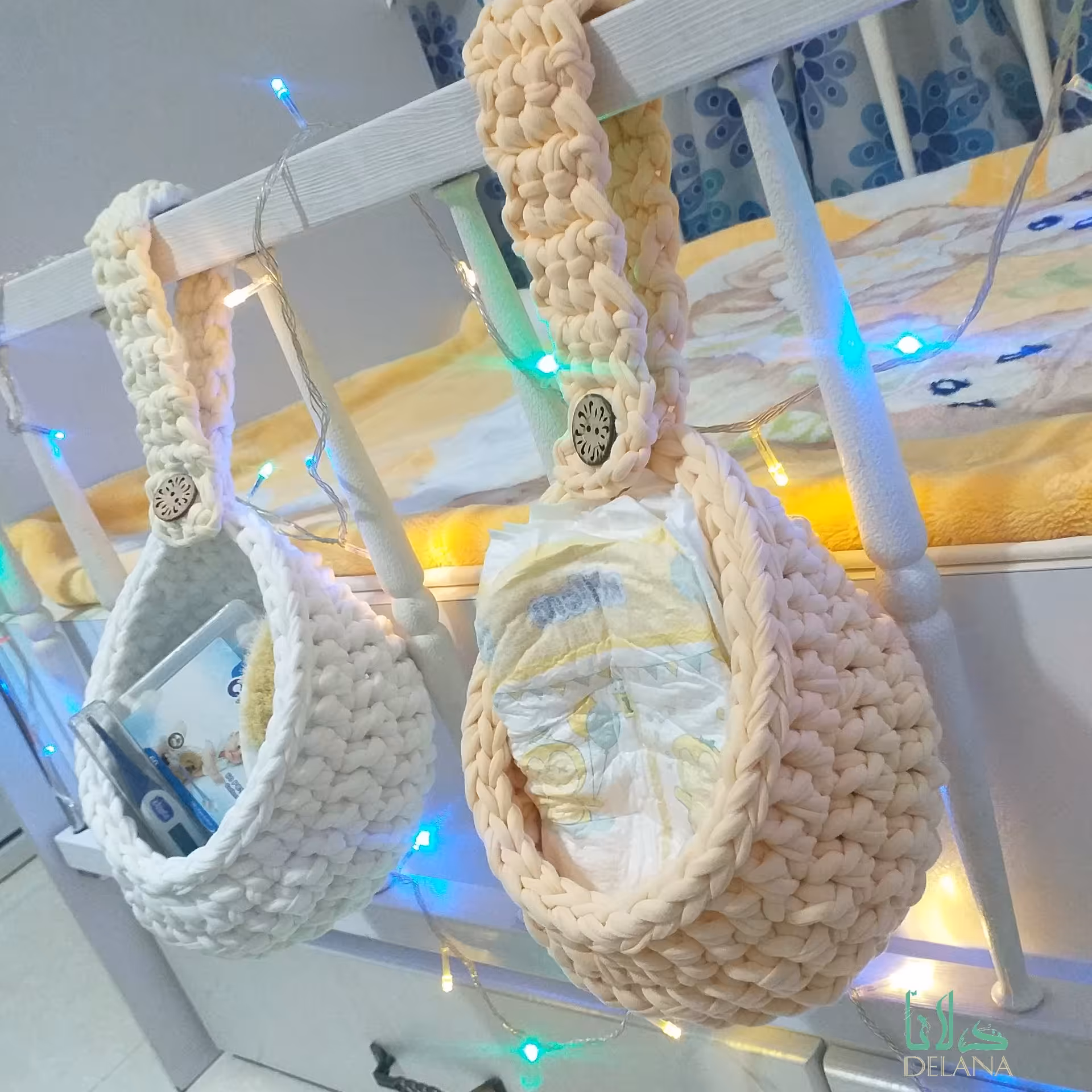 آویز تریکویی 