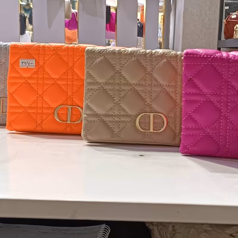 کیف  دخترانه بسیار زیبا پاسپورتی 