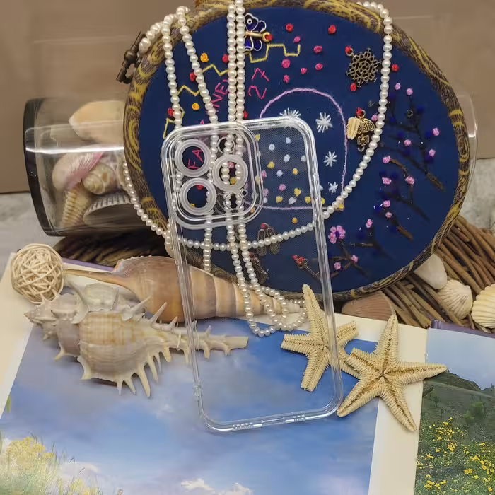 کاور گوشی آیفون13pro جنس ژله ای دارای محافظ لنز دوربین 