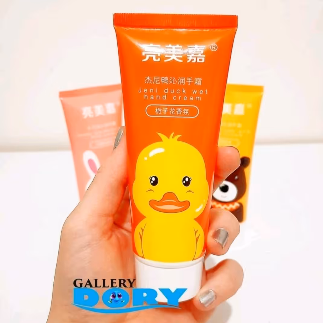 کرم  آبرسان و مرطوب کننده دست فانتزی با رایحه خوش