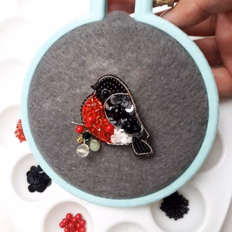 گلسینه پرنده جواهردوزی