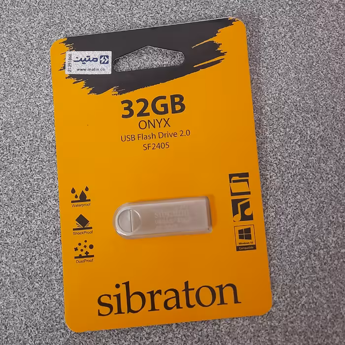 فلش مموری سیبراتون 32گیگ رنگ نقری  جنس بدنه فلزی 