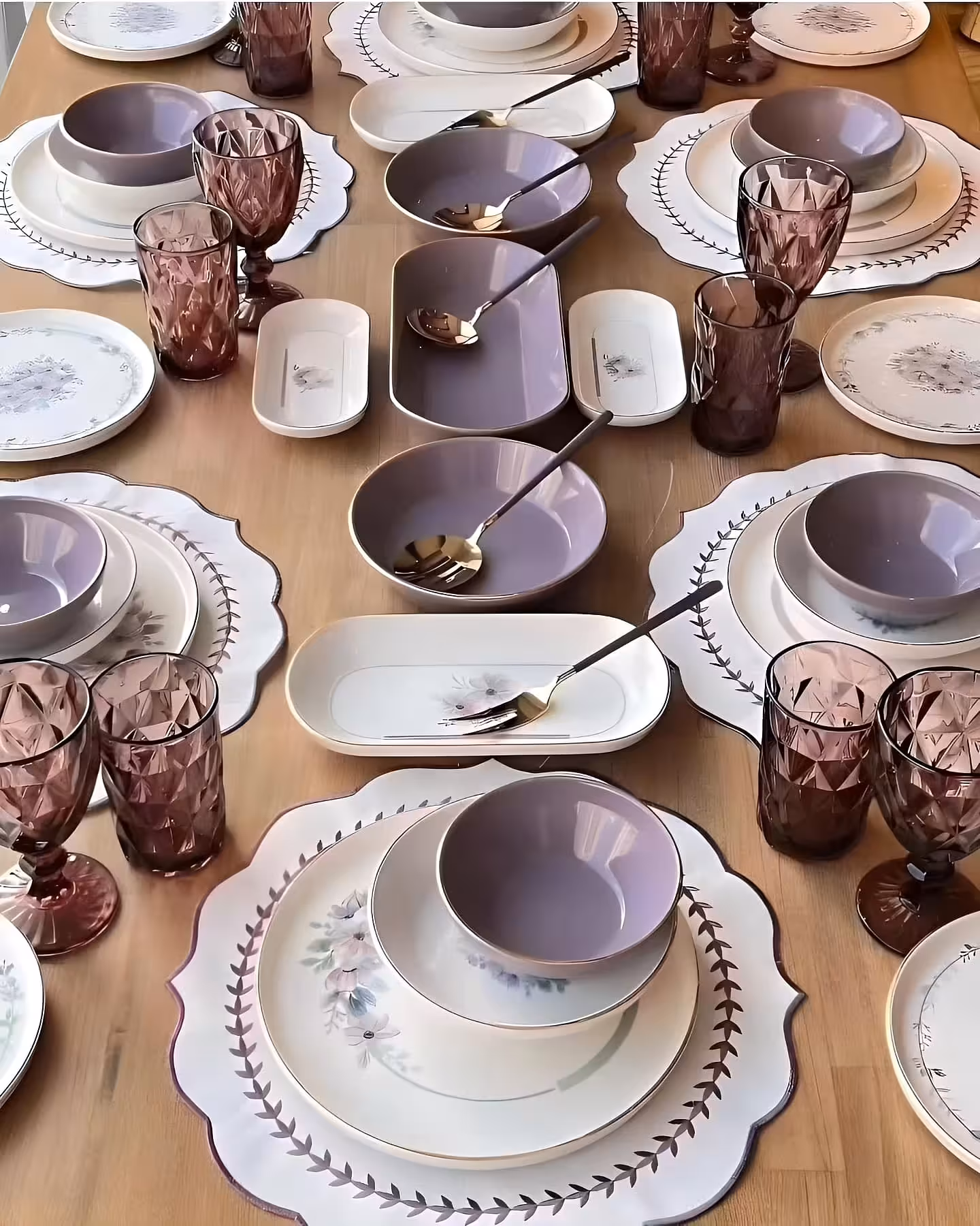 سرویس غذاخوری و صبحانه خوری گل بنفش محصول ترکیه