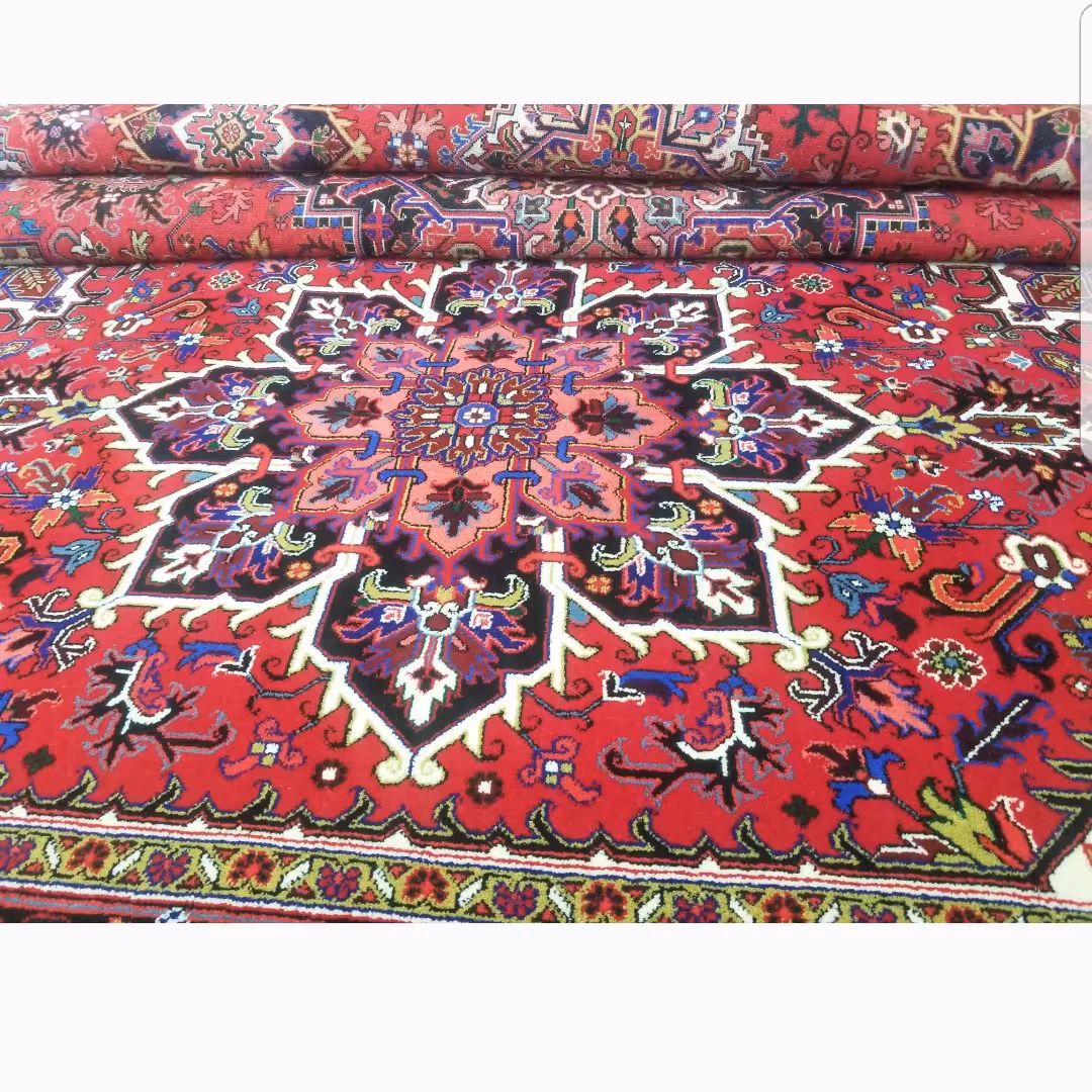 فرش دست بافت هریس ابعاد 2 متر در3 متر